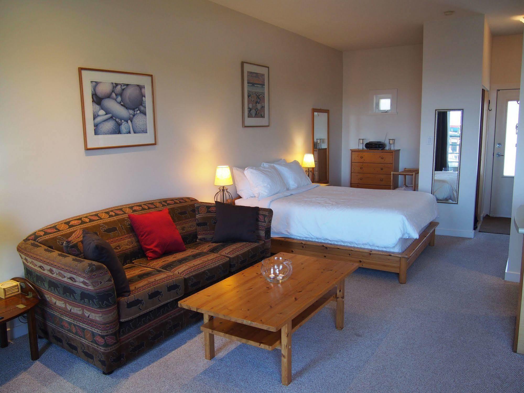 Fred Tibbs Ocean Front Condos Tofino Buitenkant foto