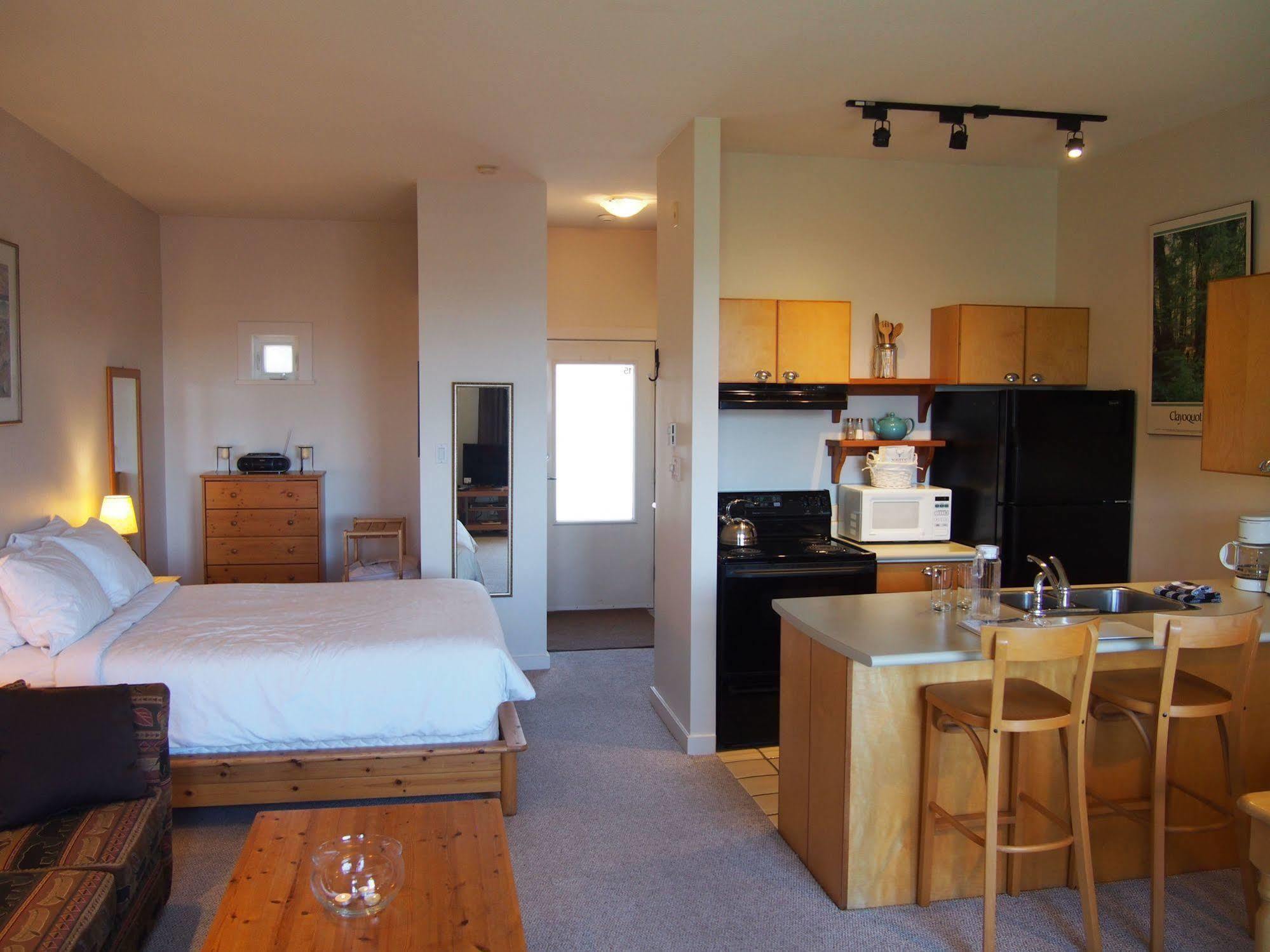 Fred Tibbs Ocean Front Condos Tofino Buitenkant foto
