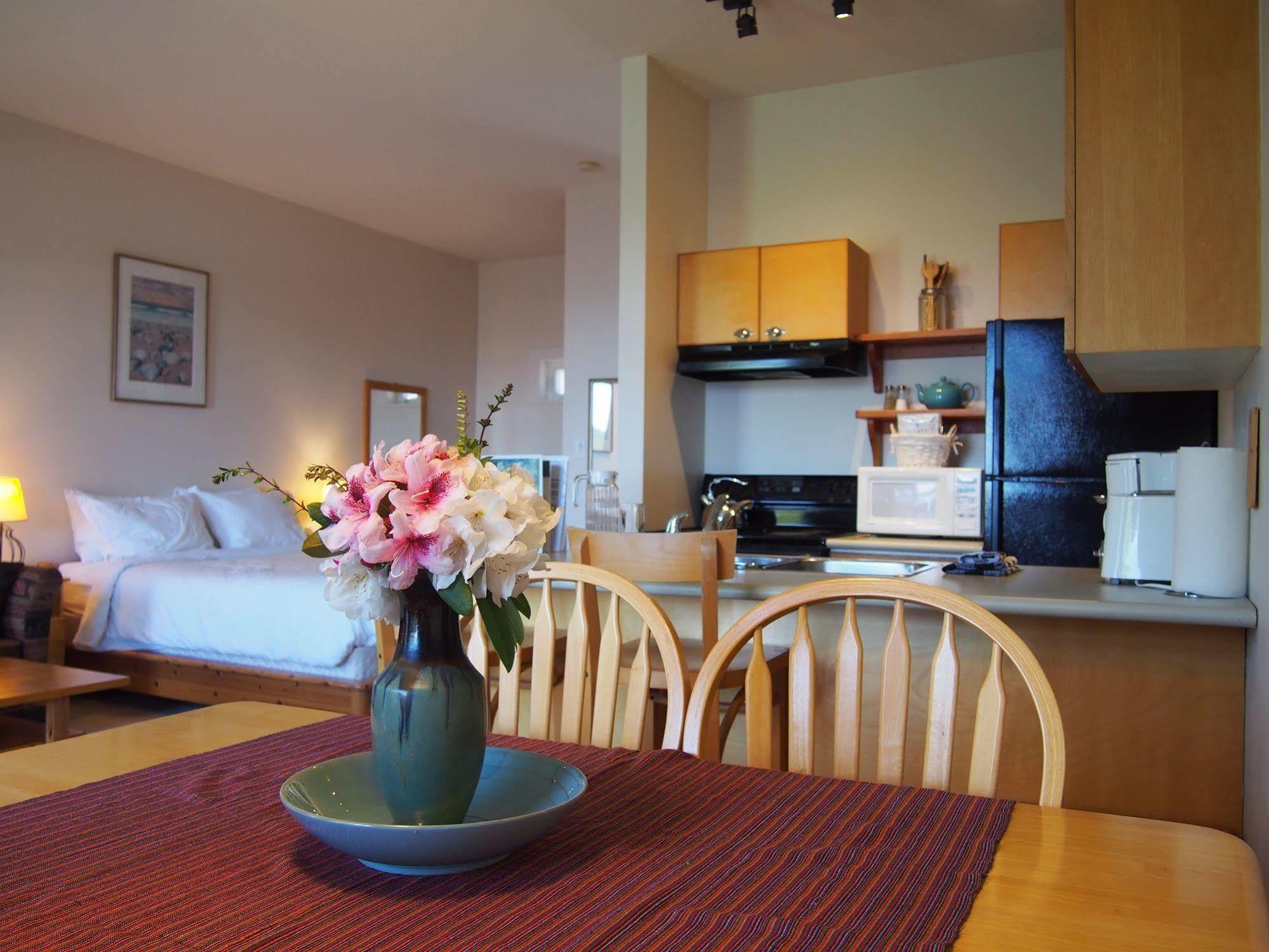Fred Tibbs Ocean Front Condos Tofino Buitenkant foto