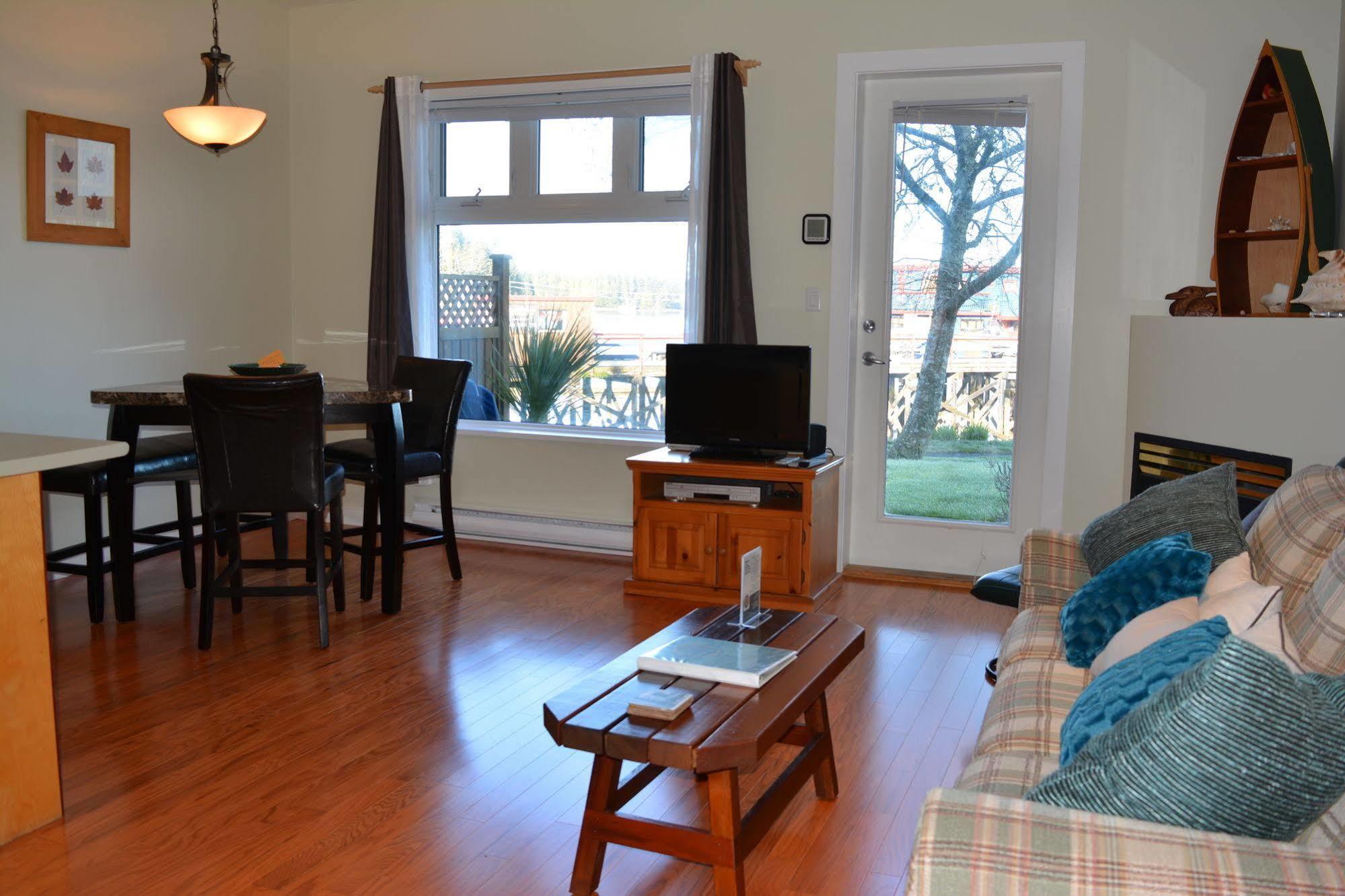 Fred Tibbs Ocean Front Condos Tofino Buitenkant foto